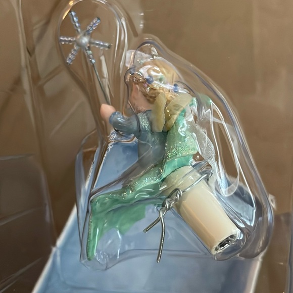 Hallmark Keepsake ornament  Baby Candessa frost light faerie too collection NWT - Picture 8 of 9